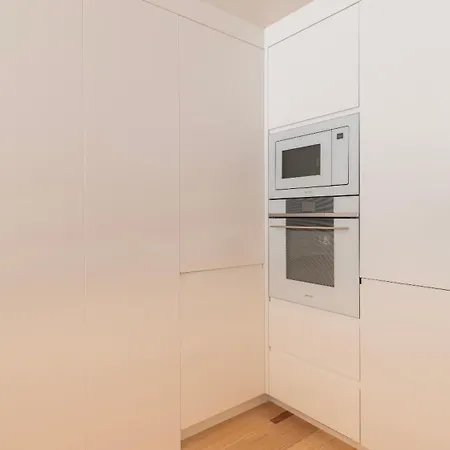Apartment Artsy 3bdr Duplex By Lovelystay Lisbon