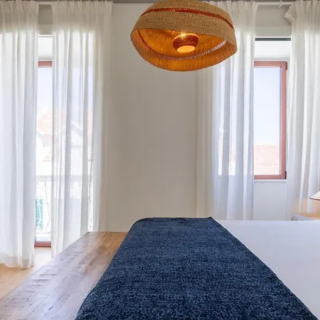 Artsy 3bdr Duplex By Lovelystay Apartment