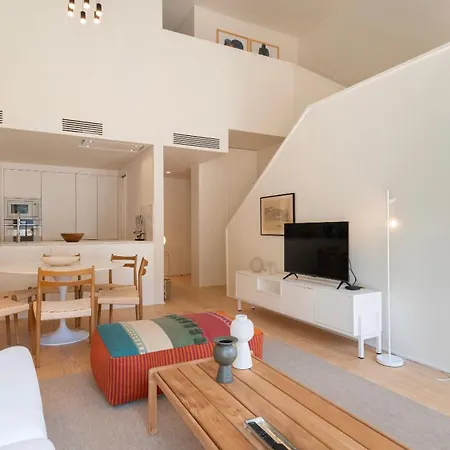 Apartment Artsy 3bdr Duplex By Lovelystay Lisbon